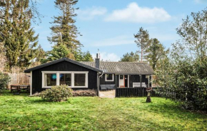 4 Bedroom Stunning Home In Væggerløse, Bogø By